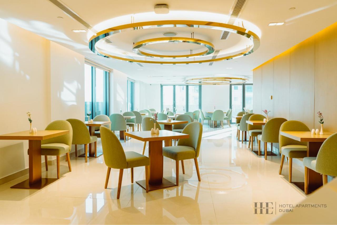 He Hotel Apartments 두바이 외부 사진 The restaurant