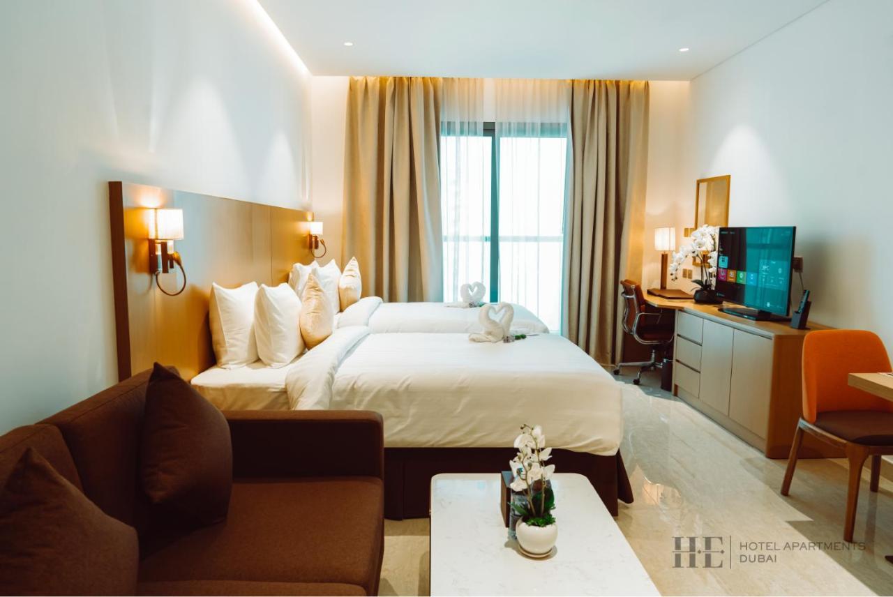 He Hotel Apartments 두바이 객실 사진 Deluxe Room